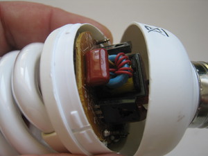 Правила ремонта энергосберегающих ламп