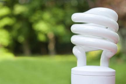 Почему мигают энергосберегающие лампочки?